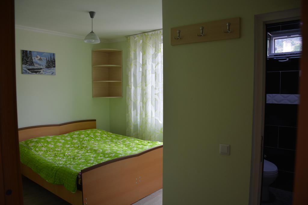 House In Mestia Extérieur photo